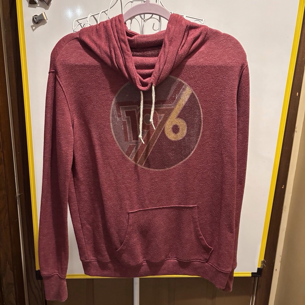 An Original By Well Worn‎ Los Angeles Hoodie "1976" Size XS 34" X 22"